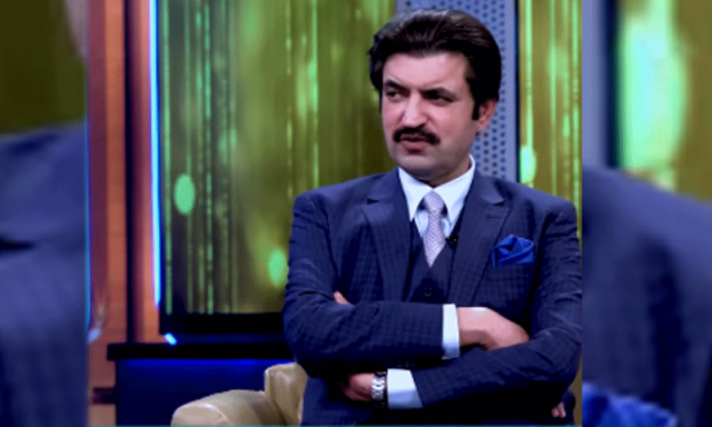 پی ٹی آئی کا وجود خطرے میں نظر آ رہا ہے، شیر افضل مروت