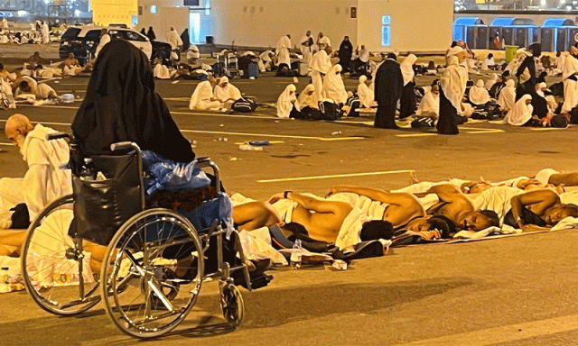 حجاج کرام آج رات مزدلفہ میں کھلے آسمان تلے گزاریں گے