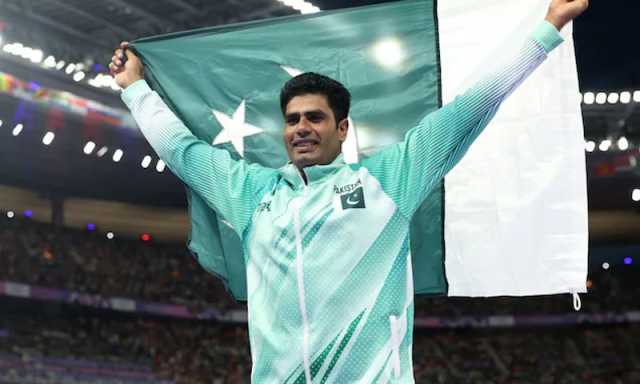 ارشد ندیم نے ایشین چیمپیئن شپ میں گولڈ میڈل جیتنے کے بعد میاں چنوں پہنچ کر کیا پیغام دیا؟