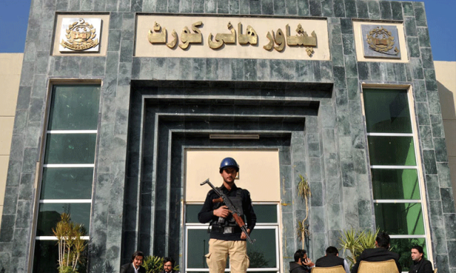 پشاور ہائیکورٹ نے مخصوص نشستوں سے متعلق الیکشن کمیشن کا اعلامیہ معطل کردیا