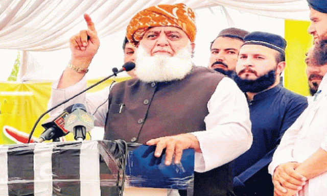 مولانا فضل الرحمان نے خیبرپختونخوا میں کرپشن کی عدالتی تحقیقات کا مطالبہ کردیا