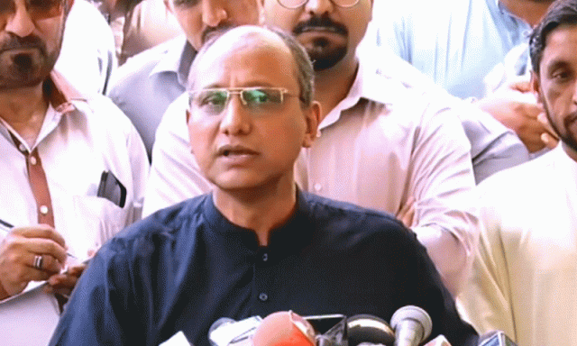کراچی میں یوم آزادی کی رنگا رنگ تقریبات، ایکسپو سینٹر میں معرکہ حق مشاعرہ