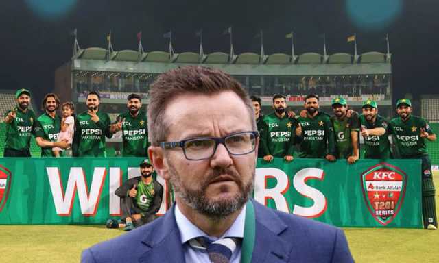 بنگلہ دیش کو کلین سوئپ کرنے کے بعد پاکستانی کوچ مائیک ہیسن نے سوشل میڈیا پر کیا پیغام دیا؟