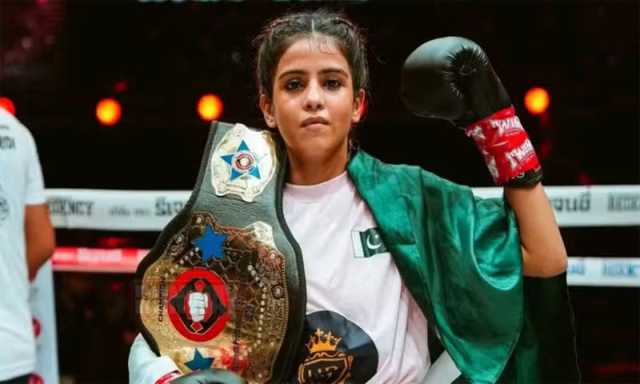 پاکستان کی پہلی خاتون ورلڈ باکسنگ چیمپیئن عالیہ سومرو اگست میں بھارتی حریف کے مدمقابل ہوں گی