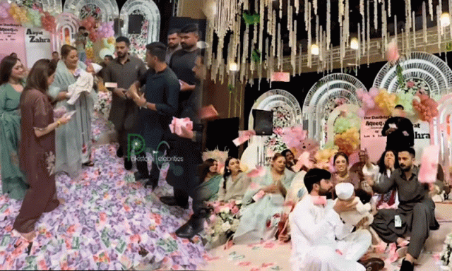 ’اوقات سے زیادہ مل جائے تو یہی ہوتا ہے‘، رجب بٹ کو تنقید کا سامنا کیوں کرنا پڑا؟