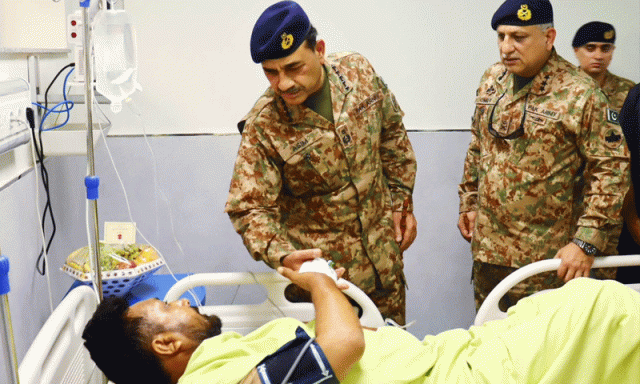 پاکستان کے عوام دہشت گردی کی ہر قسم اور اظہار کو ختم کرنے کے عزم پر قائم ہیں، آرمی چیف