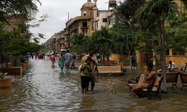 ملک بھر کل سے موسلا دھار بارشوں کی پیشگوئی، اربن فلڈنگ اور لینڈ سلائیڈنگ کا خطرہ