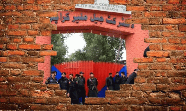ملیر جیل سے فرار ہونے والےمزید 4 قیدی گرفتار، 68 تاحال مفرور