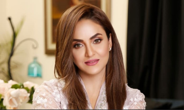 ’بس بہت ہو گیا‘، نادیہ خان کی فنکاروں کو آخری وارننگ، قانونی کارروائی کی دھمکی