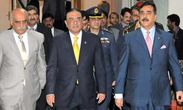 صدر مملکت آصف زرداری کو عہدے سے ہٹانے کی خبریں، خواجہ آصف بھی بول پڑے