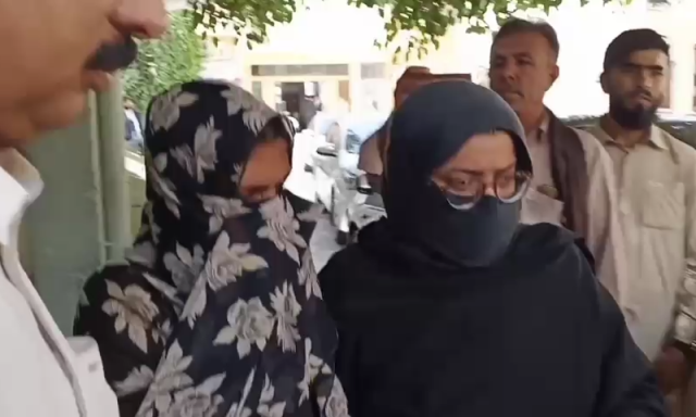 ڈیگاری دہرے قتل کیس: مرکزی ملزم تاحال مفرور، مقتولہ کی والدہ 2 روزہ پولیس ریمانڈ پر