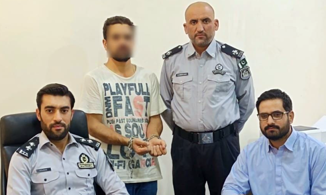 تفتان: انسانی اسمگلنگ اور سرحد پار کرنے کی کوششوں کے خلاف کارروائی، 4 ملزمان گرفتار