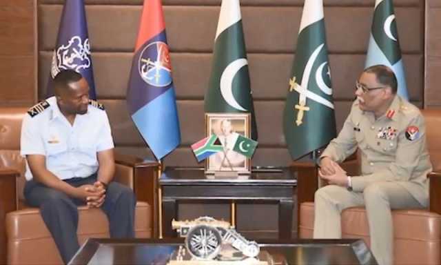 جنرل ساحر شمشاد مرزا سے جنوبی افریقی فضائیہ کے سربراہ کی ملاقات، دوطرفہ عسکری تعاون پر تبادلہ خیال