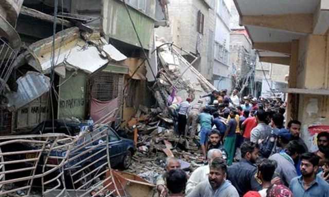 سانحہ لیاری: گورنر سندھ کی جانب سے متاثرین کے لیے  پلاٹ، راشن اور رہائش کا اعلان
