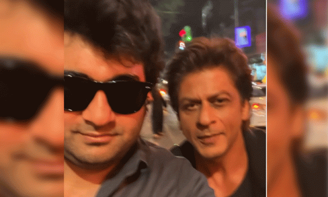 دانش نواز کی شاہ رخ خان کے ساتھ سیلفی، صارفین کے دلچسپ تبصرے