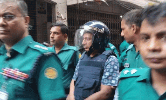 شیخ حسینہ واجد کے خلاف ‘انسانیت کیخلاف جرائم’ کے مقدمے کا آغاز، سابق آئی جی وعدہ معاف گواہ بن گئے