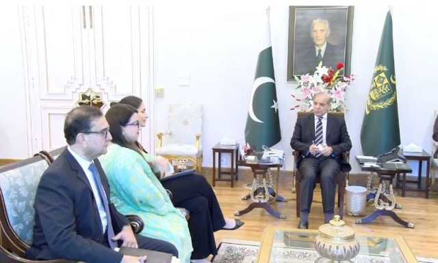 وزیراعظم شہباز شریف سے ورلڈ اکنامک فورم کی مینیجنگ ڈائریکٹر کی ملاقات، اقتصادی تعاون بڑھانے پر اتفاق