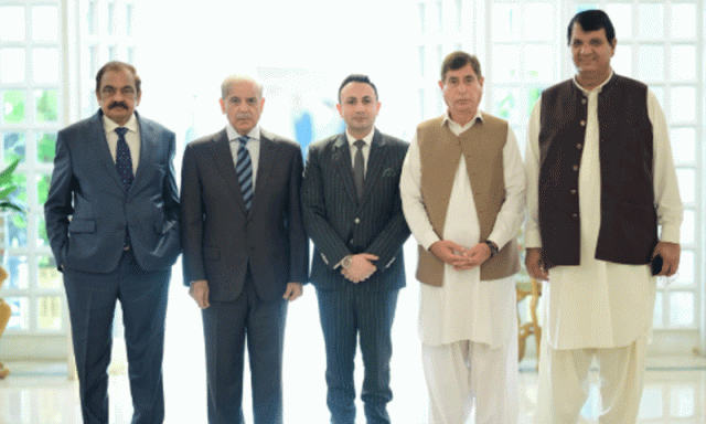 معروف کاروباری شخصیت یاسر الیاس وزیراعظم کے کوآرڈینیٹر برائے سیاحت مقرر