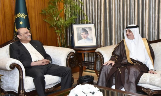 صدر آصف علی زرداری سے سعودی سفیر نواف بن سعید المالکی کی ملاقات، باہمی تعاون پر تبادلہ خیال