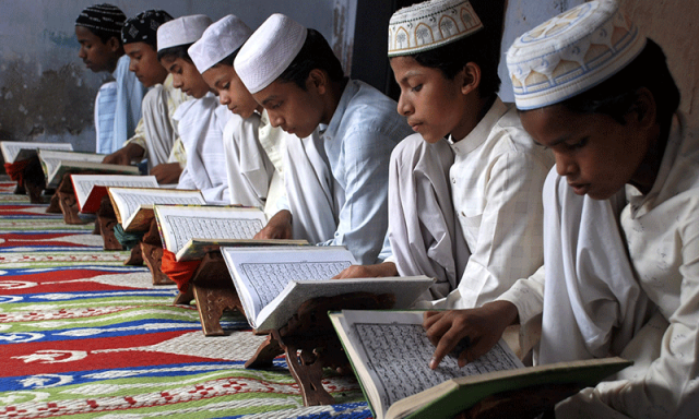 سوات مدرسے میں استاد کا بیہمانہ تشدد، طالبعلم جاں بحق، مدرسہ سِیل کر دیا گیا