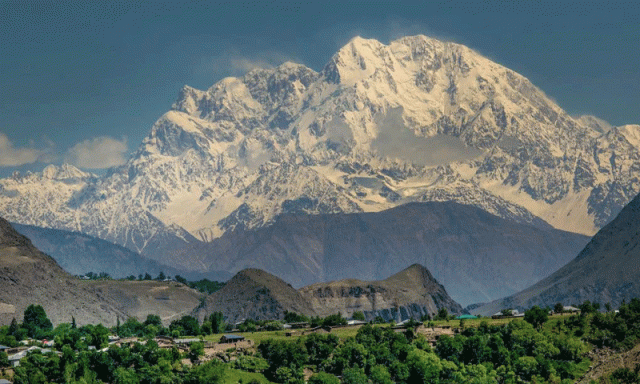 تریچمیر کی چوٹی کو سر کرنے کے 75 سال مکمل، ملکی کوہ پیماؤں پر مشتمل مہم بھیجنے کا فیصلہ