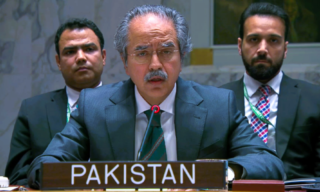 پاکستان کا عالمی برادری سے غزہ میں اسرائیلی جارحیت ختم کرانے کے لیے فوری اقدام کا مطالبہ