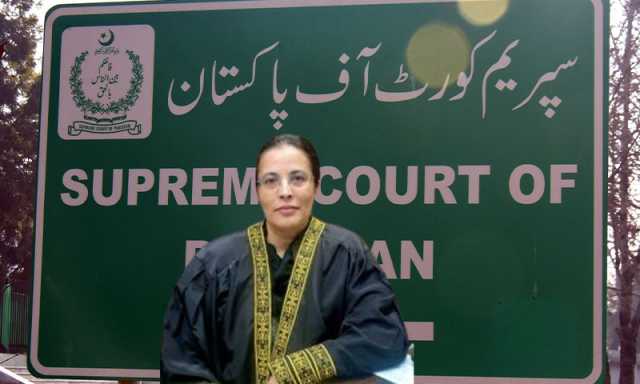 سپریم کورٹ: طلاق یافتہ بیٹی کی پنشن پر اہم فیصلہ آگیا