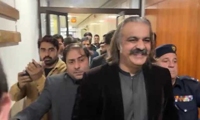 عدلیہ آزاد ہوئی تو تمام کیسز ختم ہو جائیں گے، علی امین گنڈا پور