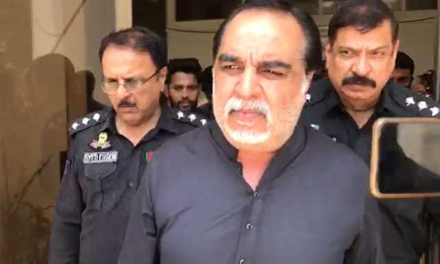 لانگ مارچ توڑ پھوڑ کیس، سابق گورنر عمران اسماعیل کے ورانٹ گرفتاری جاری