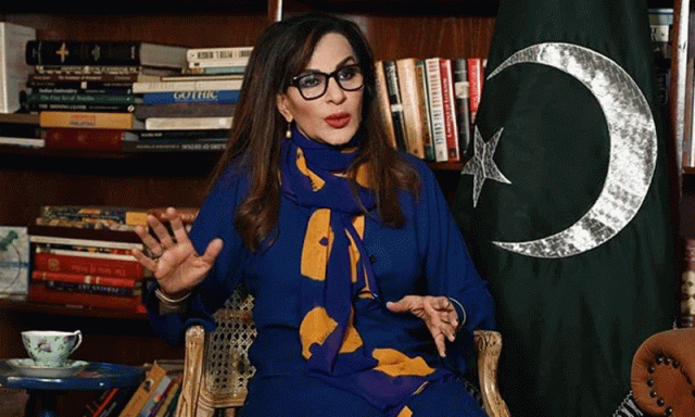 صدر زرداری کے استعفیٰ سے متعلق افواہیں بے بنیاد اور جمہوری نظام کے خلاف سازش ہیں، شیری رحمان