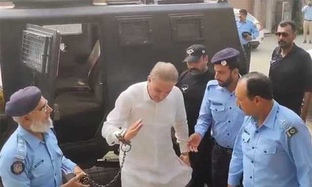 شاہ محمود قریشی کی رہائی؟ ابھی کون کون سے کیسز میں ضمانت ہونا باقی ہے؟
