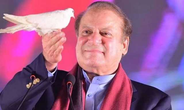 نواز شریف دوبارہ سیاسی مکالمے کے حق میں، عمران خان سے اڈیالہ جا کر ملنے کو بھی تیار