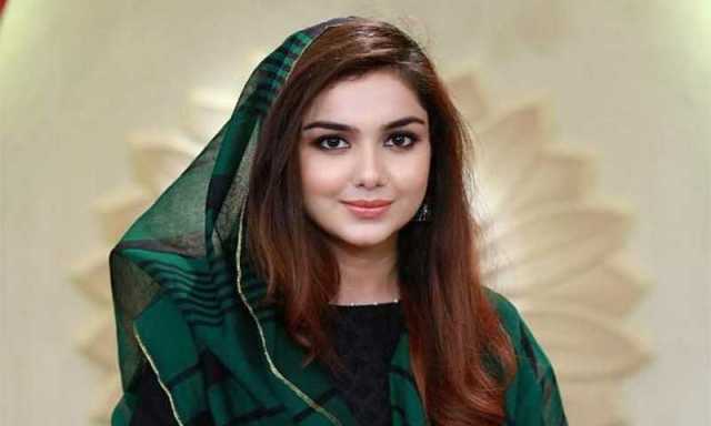 تنہا رہنے والی اداکاراؤں کا خیال رکھنے کے لیے گروپ بنالیا ہے، طوبیٰ انور