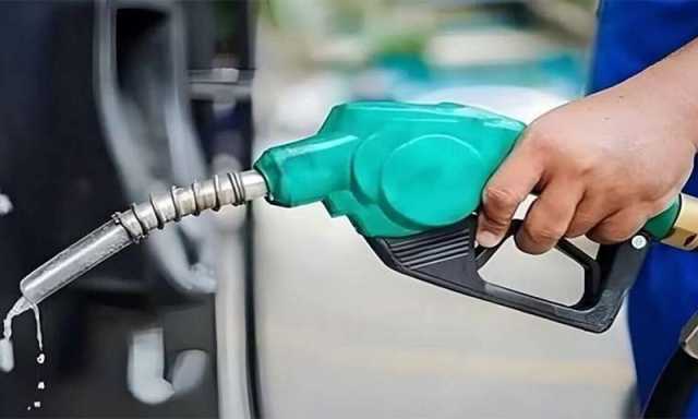 حکومت کا پیٹرول کی قیمت برقرار جبکہ ڈیزل کی قیمت میں کمی کا اعلان