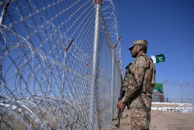 پاکستان اور افغان طالبان کے درمیان سیز فائر میں 48 گھنٹے کی توسیع