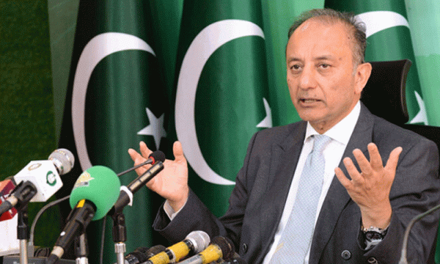وزیراعظم نے سختی سے حکم دیا ہے کہ 300 دنوں میں تمام تجاوزات ہٹا دی جائیں، مصدق ملک