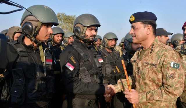 آرمی چیف جنرل عاصم منیر کی فیلڈ مارشل کے عہدے پر ترقی کا نوٹیفکیشن جاری