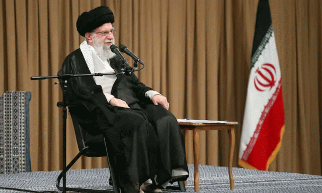 امریکا سے تعاون تب تک نہیں ہوسکتا جب تک وہ اسرائیل کی حمایت ترک نہ کرے، آیت اللہ خامنہ ای