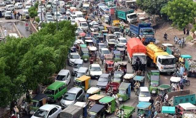 کراچی میں ای چالان نظام کے نفاذ کے بعد ٹریفک قوانین کی مؤثر نگرانی، ہزاروں چالان جاری