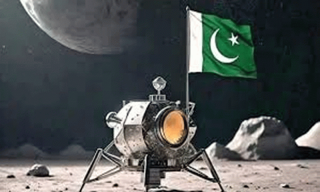 پاکستان 2026 میں پہلا خلاباز اور 2035 تک چاند پر مشن اتارے گا، احسن اقبال