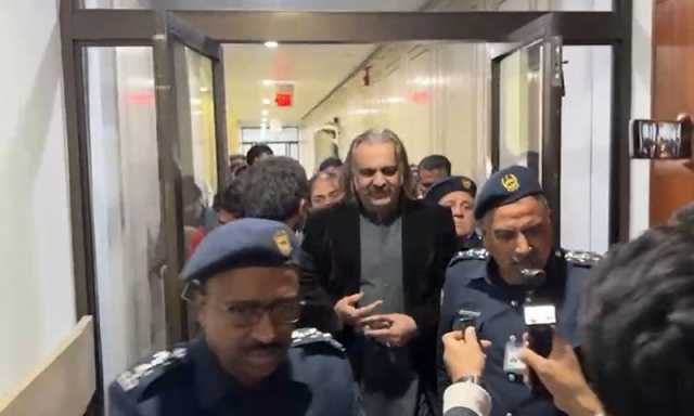  اسلام آباد کی عدالت نے علی امین گنڈاپور کے وارنٹ گرفتاری جاری کر دیے