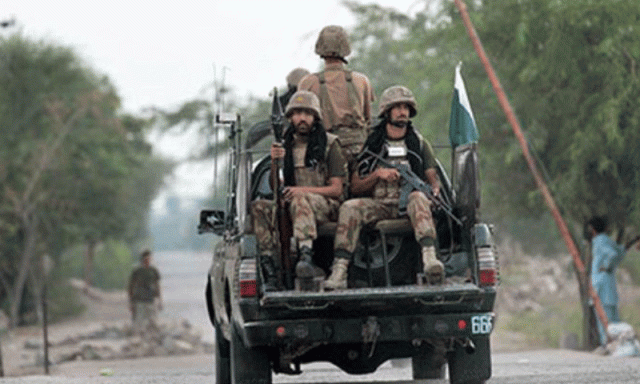 لوئرکرم میں سیکیورٹی فورسز کا آپریشن، درجنوں دہشتگرد سہولت کاروں سمیت گرفتار  