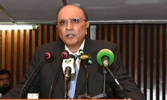 یومِ آزادی پر صدرِ پاکستان کا قوم کے نام پیغام: اتحاد و قربانی ہی کامیابی کی ضمانت ہے، صدر مملکت