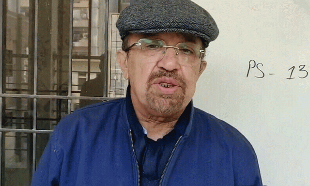17 سیٹ والوں کو اقتدار سونپا جانا کفر ہے، فردوس شمیم نقوی