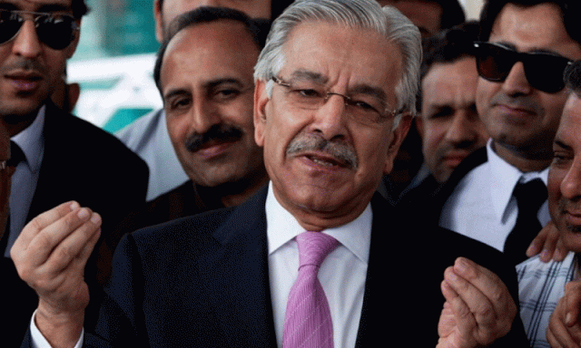’بھارت کو ایسا ہی جواب ملے گا‘، خواجہ آصف نے پاک بھارت جنگ کی دلچسپ ویڈیو شیئر کردی