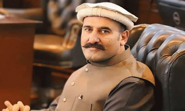 خیبرپختونخوا کے وزیر پختون یار کا الزام تراشی کرنے والوں کو قانونی نوٹس بھیجنے کا اعلان