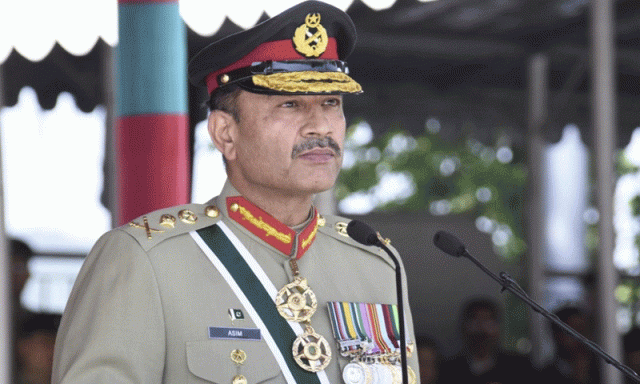 آپریشن ’بنیان مرصوص‘ کی کامیابی پر آرمی چیف فیلڈ مارشل بن گئے، اختیارات کیا ہوں گے؟