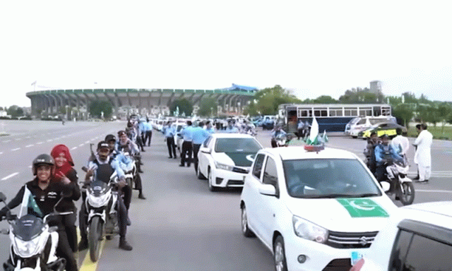 اسلام آباد پولیس کے زیراہتمام پاک فوج کے حق میں ریلی کا انعقاد