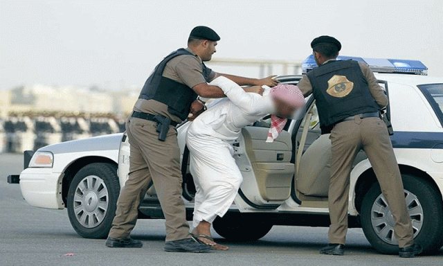 سعودی عرب میں غیر قانونی تارکین کیخلاف کارروائی، 15 ہزار گرفتار