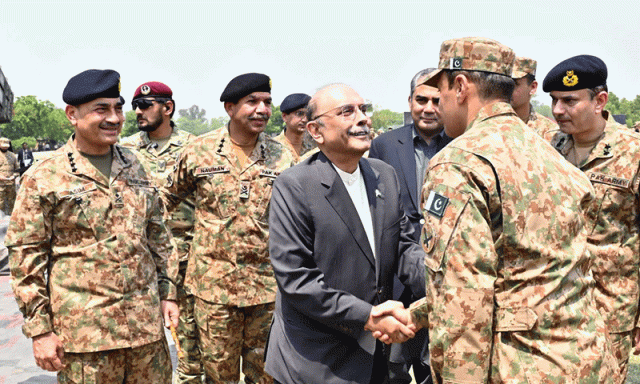 بھارت کو معلوم ہوگیا ہوگا کہ اصل جوانوں سے مقابلہ کیسا ہوتا ہے، صدر زرداری